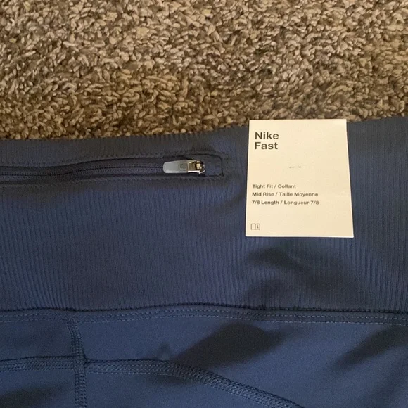Nike Dri-Fit Nike Fast Tight Fit NWT Mid Rise7/8 LengthRunning Size L - Picture 7 of 8